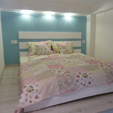 Kossuth Apartmanok Дебрецен Екстериор снимка