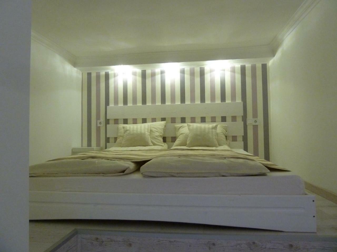 Kossuth Apartmanok Дебрецен Екстериор снимка