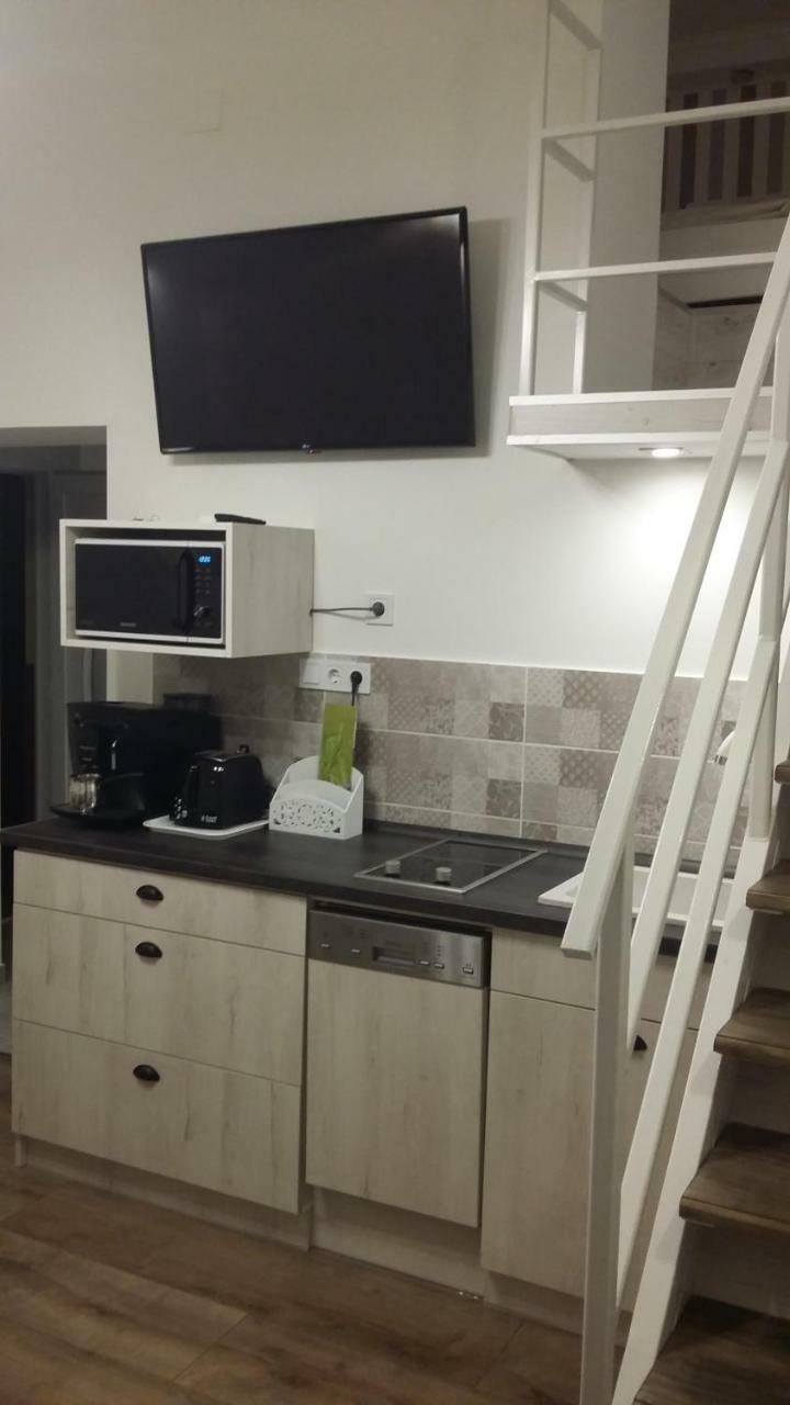 Kossuth Apartmanok Дебрецен Екстериор снимка
