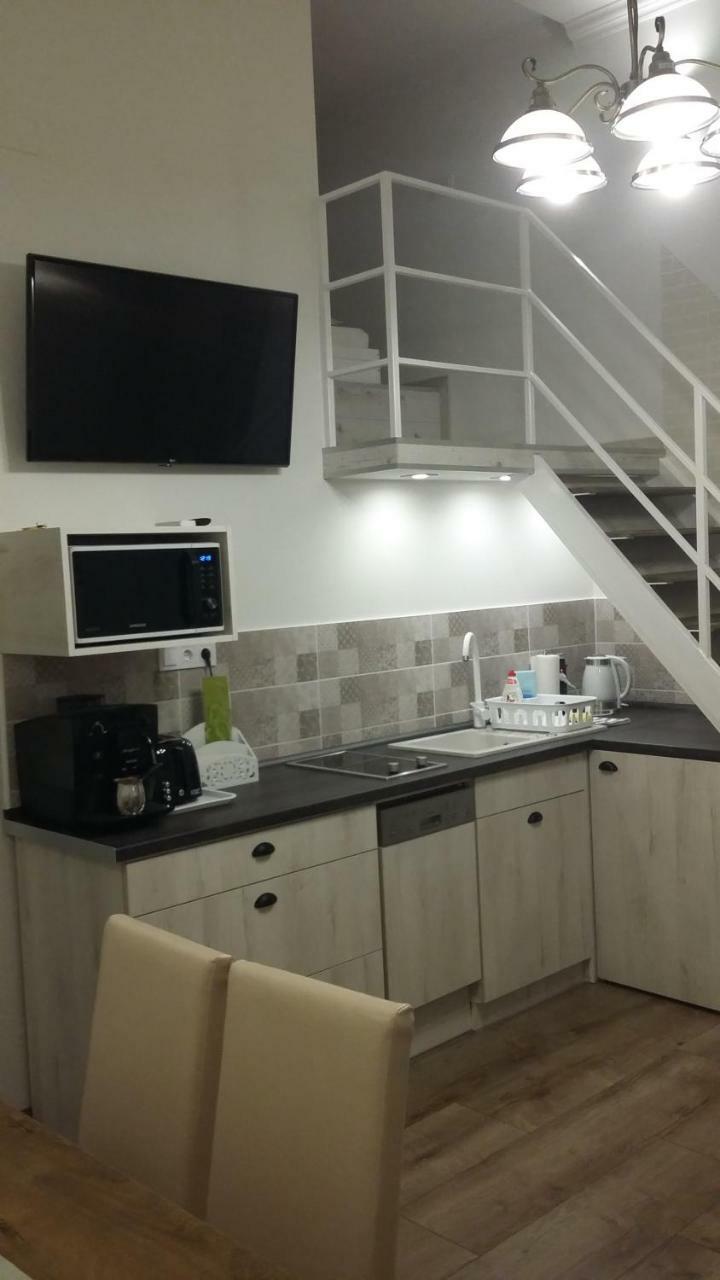 Kossuth Apartmanok Дебрецен Екстериор снимка